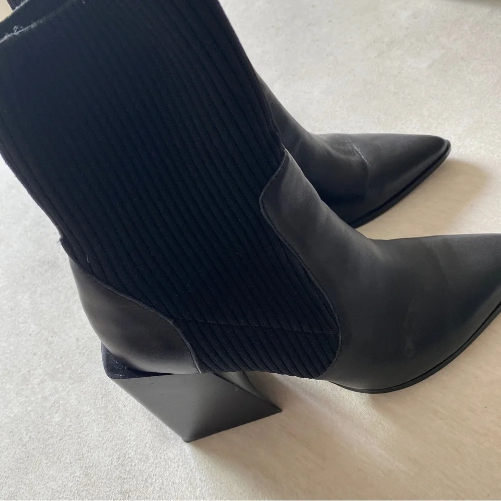 Steve Madden Black Heeled Boots - Picture 5 of 8